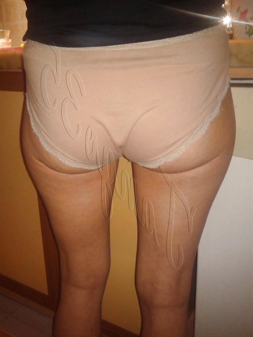 20P Turkish Skinny Bitch Ayten