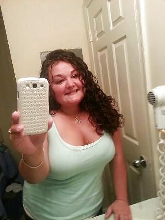 13P Chubby brunette amateur