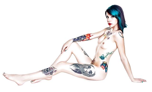 23P Tattoo, Piercings und Punk