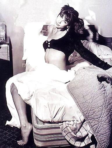 25P Female Celebs  - Dig 'em