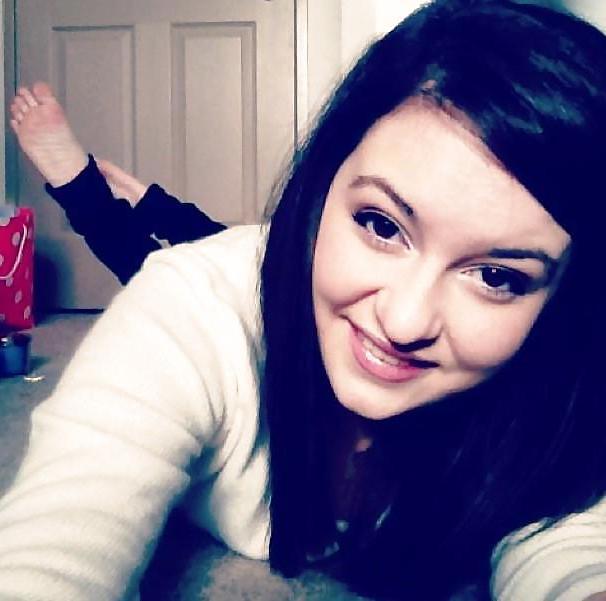 25P Sexy Teen Feet 2