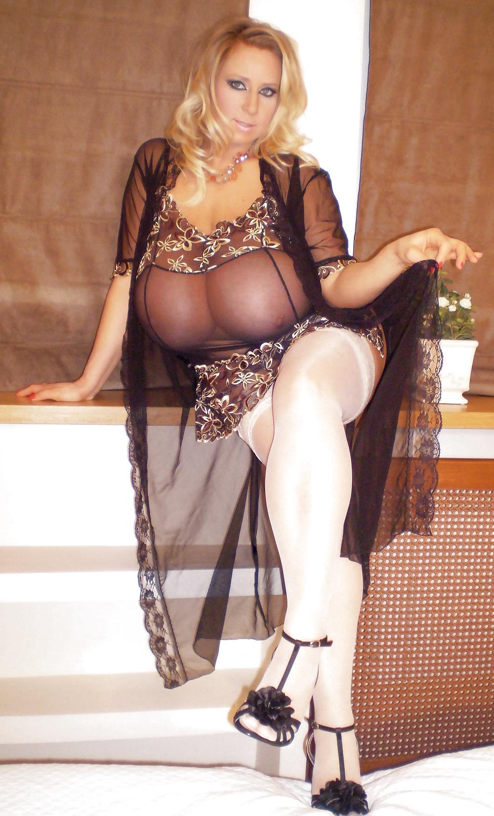 6P Lustful Goddess 82