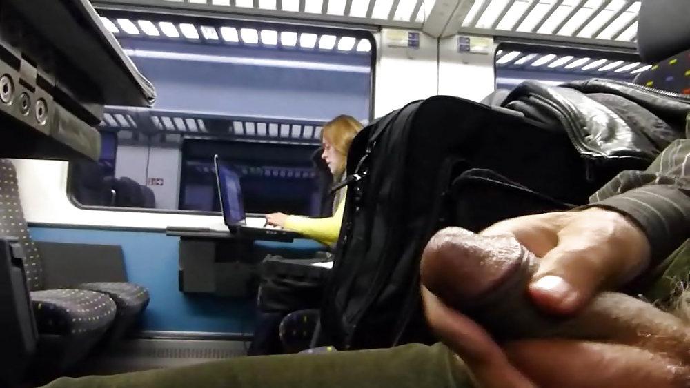 25P Hot shots in a train