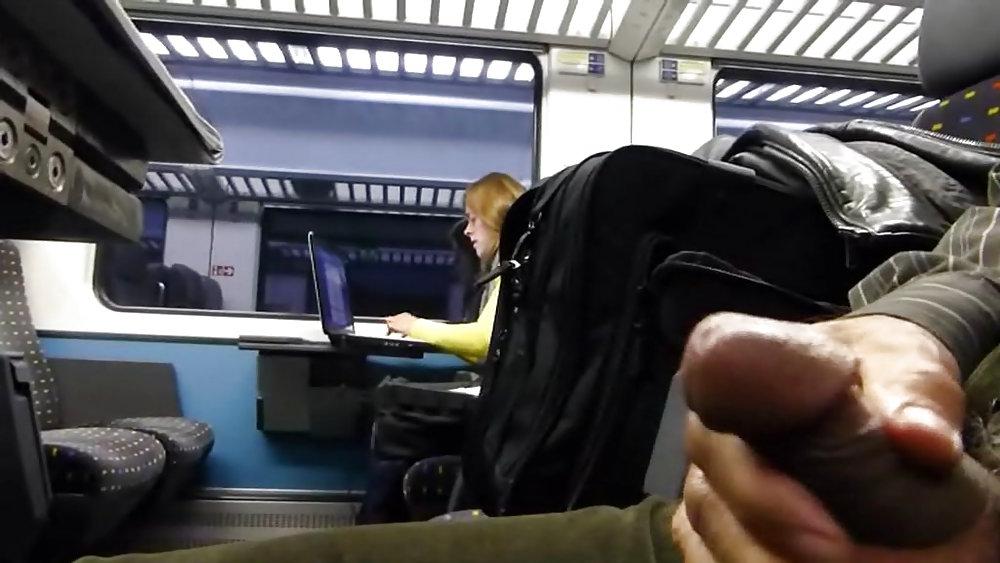 25P Hot shots in a train