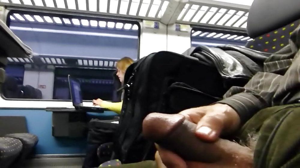 25P Hot shots in a train