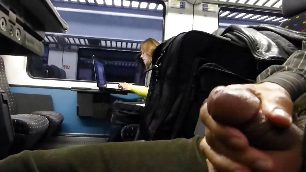 25P Hot shots in a train