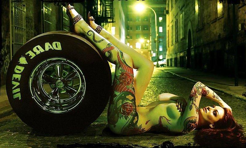 24P Rockabilly - punk - tattooed chicks.