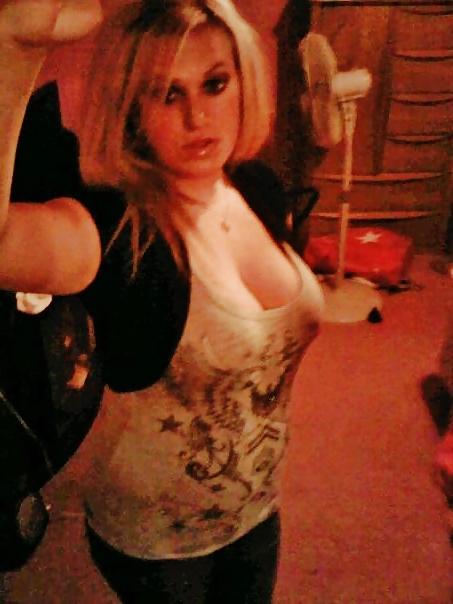 25P Non nude big tit bitch 