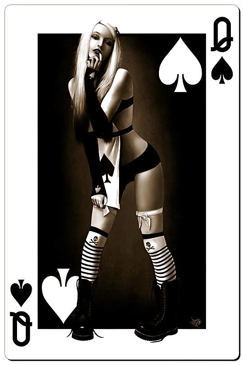 11P The Queen of Spades - La Reina de Picas