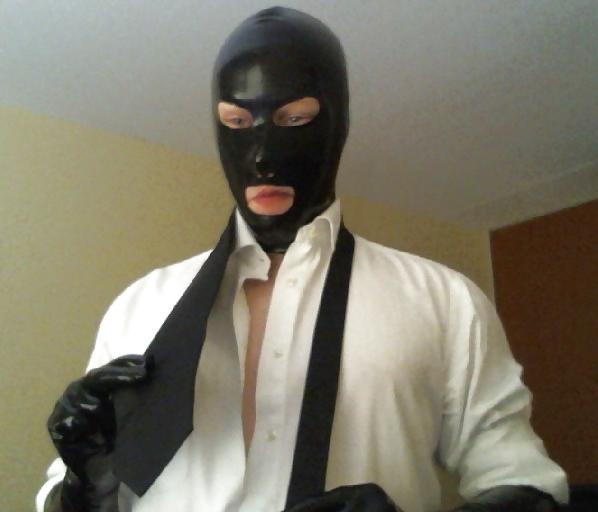 9P Getting dressed in latex gloves and mask
