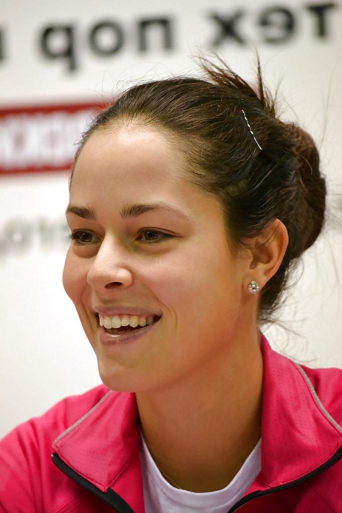 25P Serbian Goddess Ana Ivanovic vol.2