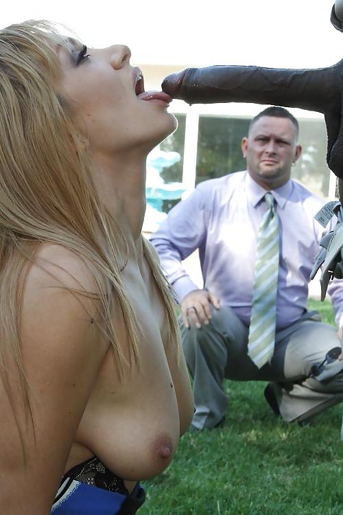 25P Naughty in Public 2
