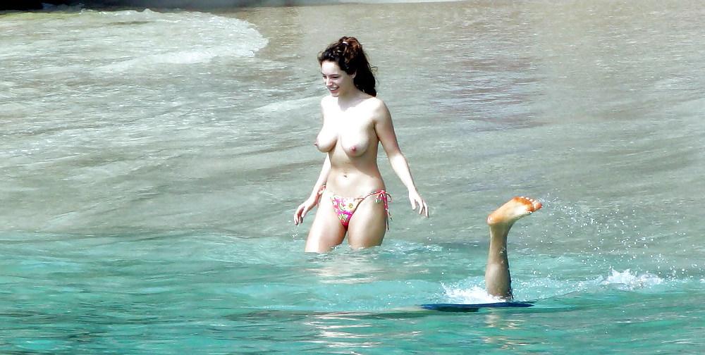 20P Female celebs - Classics - The past triggers the future..