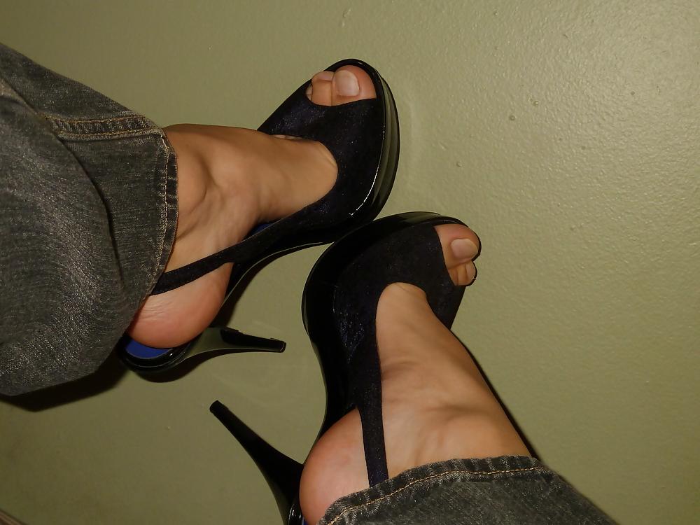 4P Queen feet