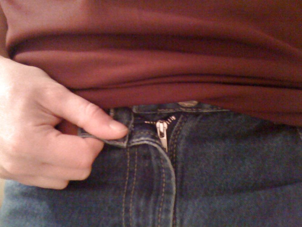 10P Play with my girls clothes