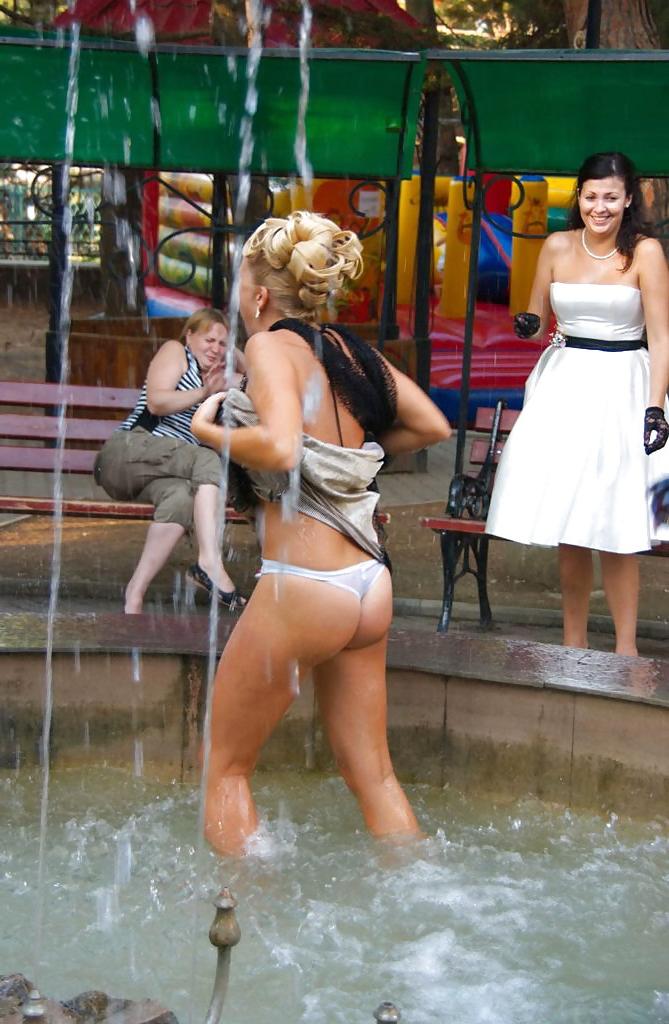 25P Some  crazy BRIDE pics( lol)