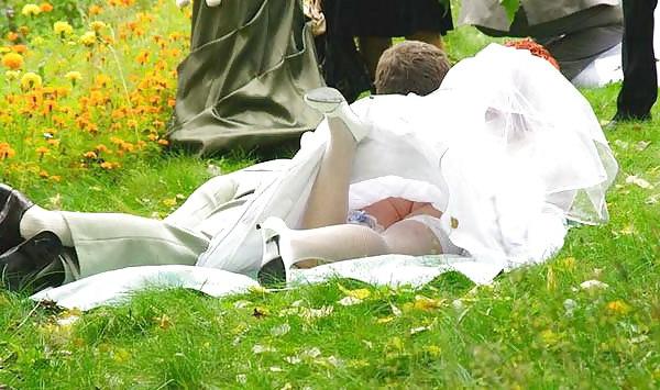 25P Some  crazy BRIDE pics( lol)