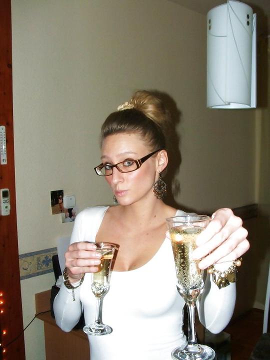 25P Blonde bitch, whore