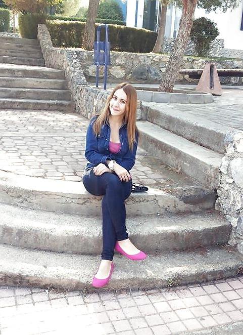 25P Turkish teen girls Feet Legs