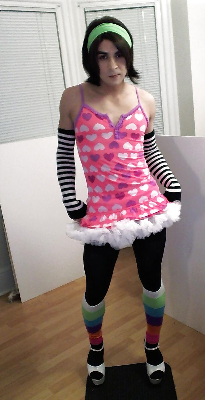 25P Cute Sissy Femboy Michaela