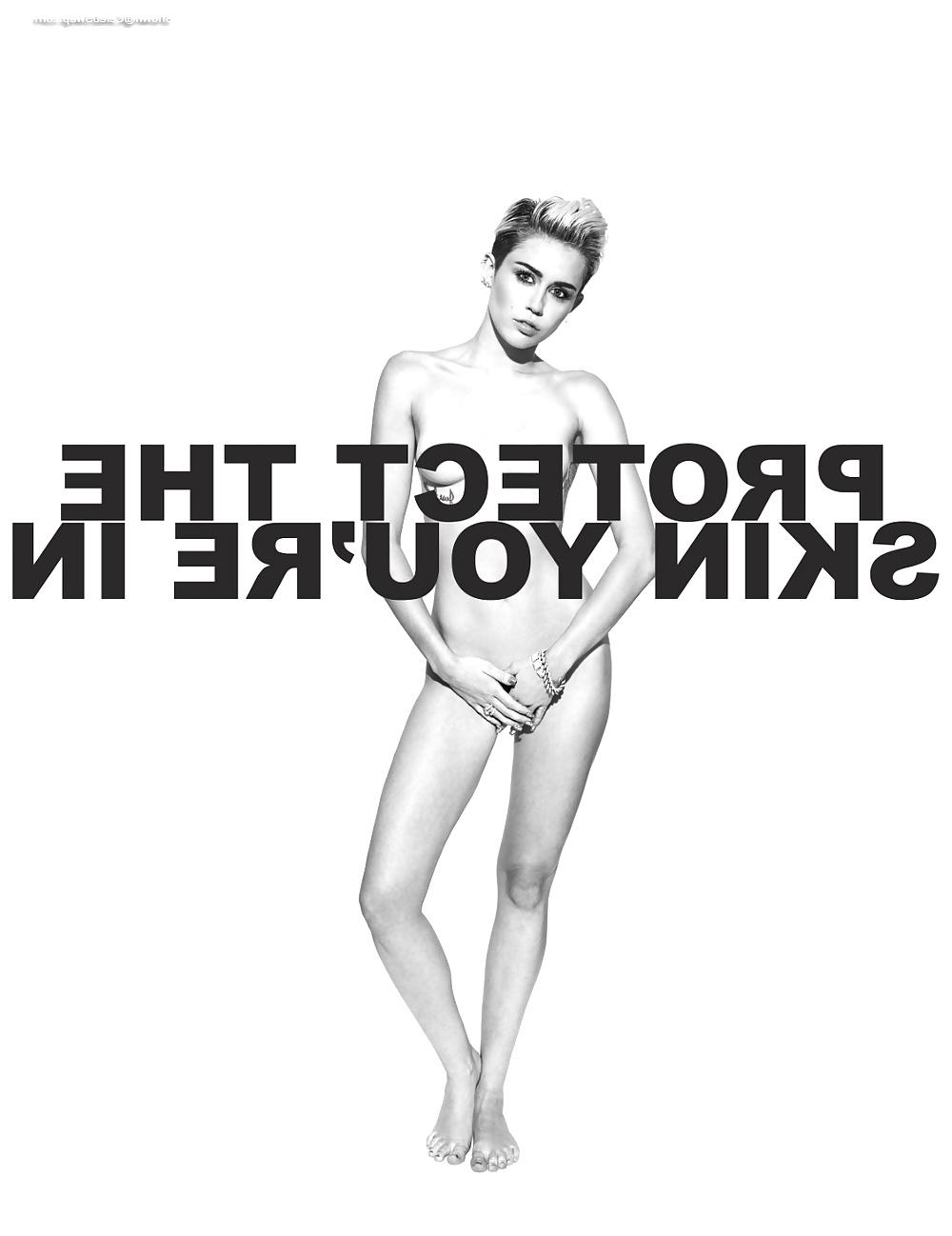 25P Miley CYRUS TOPLESS & SHOWING ASS