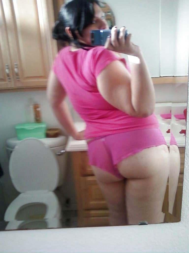 25P Chubby mexicana Nora selfpics 2