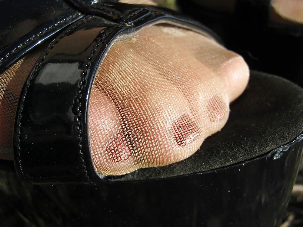 25P Stocking Toes in Heels