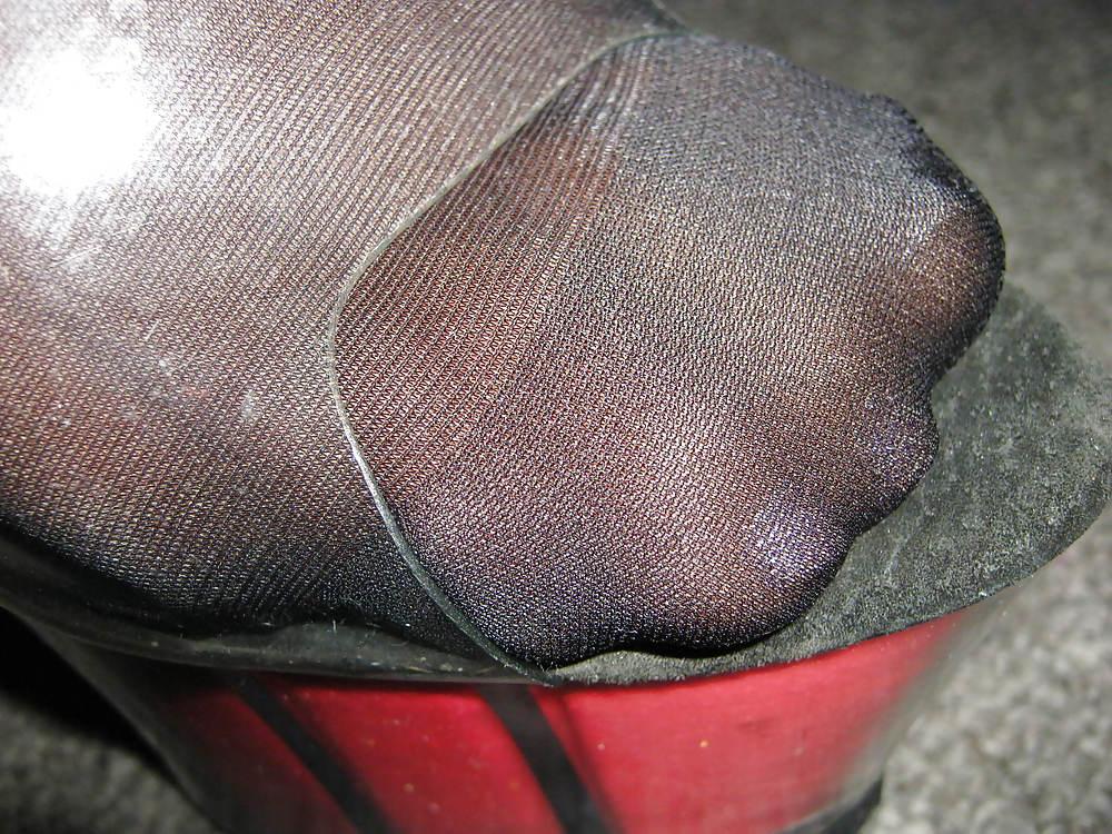 25P Stocking Toes in Heels