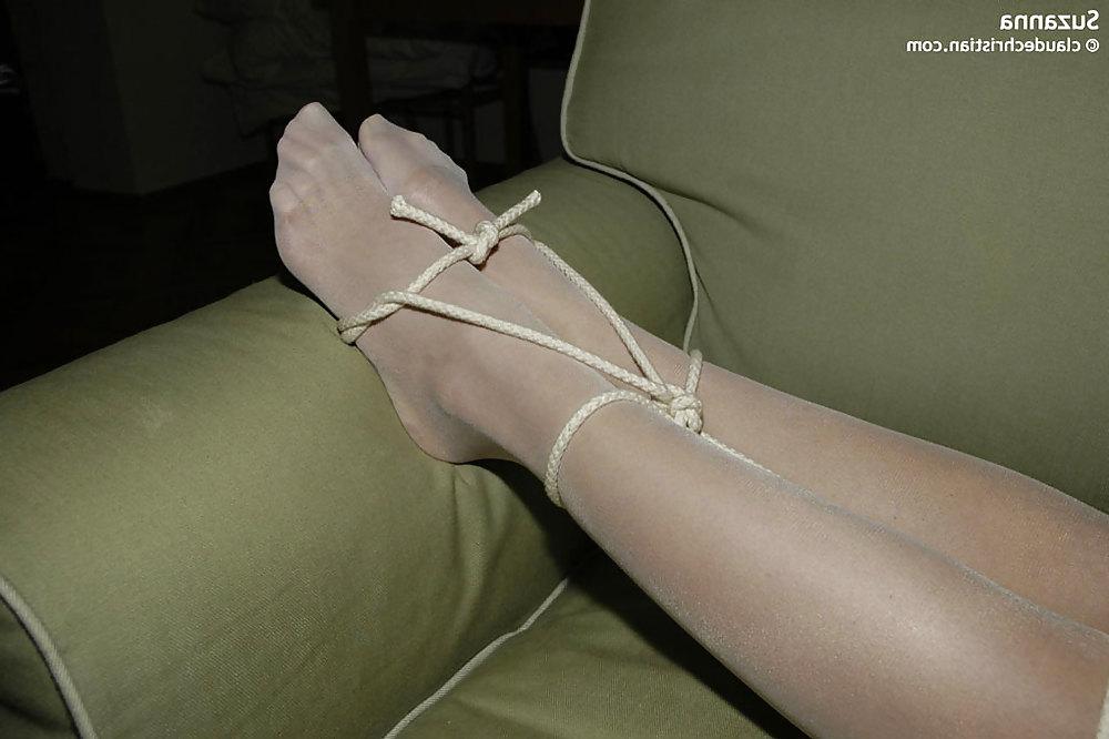 25P Nylon feet 33