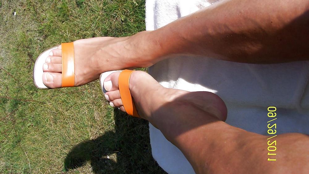 11P Outdoor Feet in Pantoletten