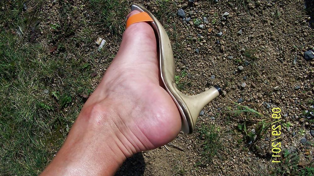 11P Outdoor Feet in Pantoletten