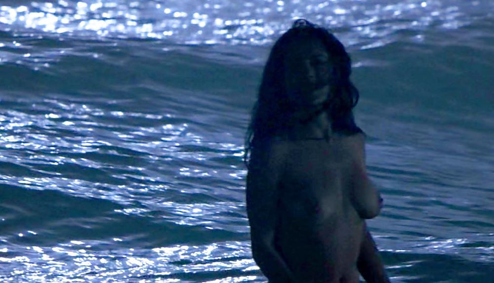 18P Female Celebs - Selma Hayek - I'd kill for them boobs