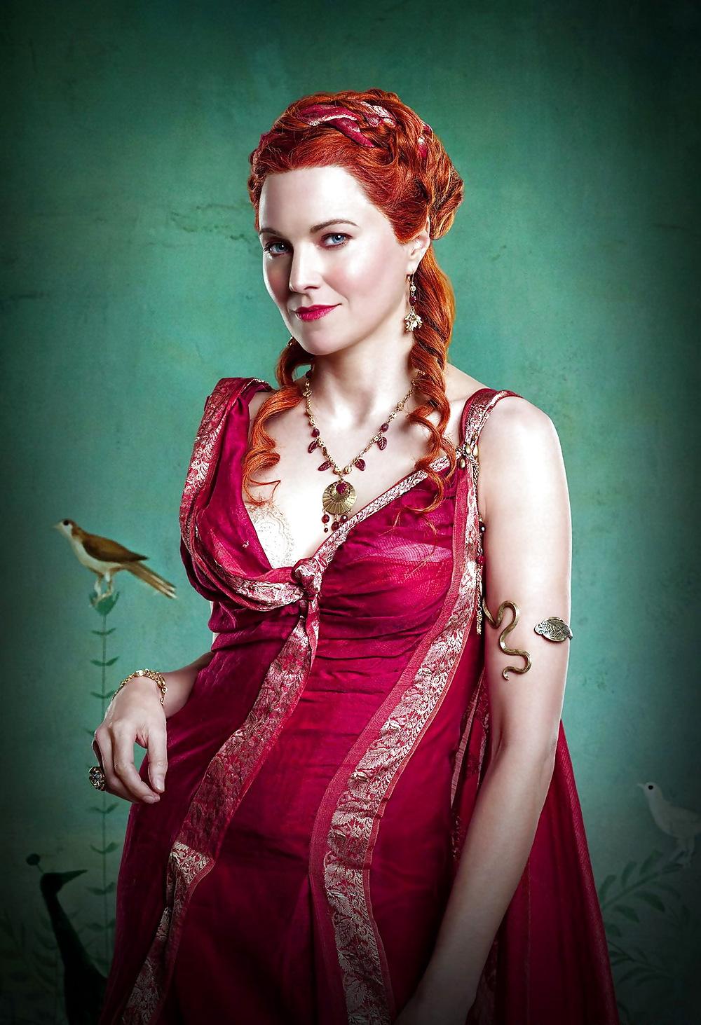 13P Female celebs - Lucy Lawless - Morituri te salutant