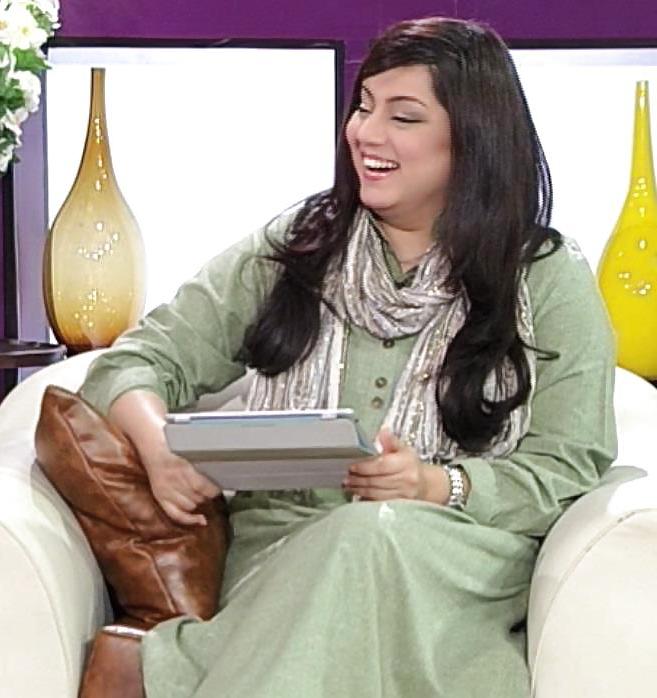 25P Pakistani Bitch NAZia Baig fantsy to hard fuck 