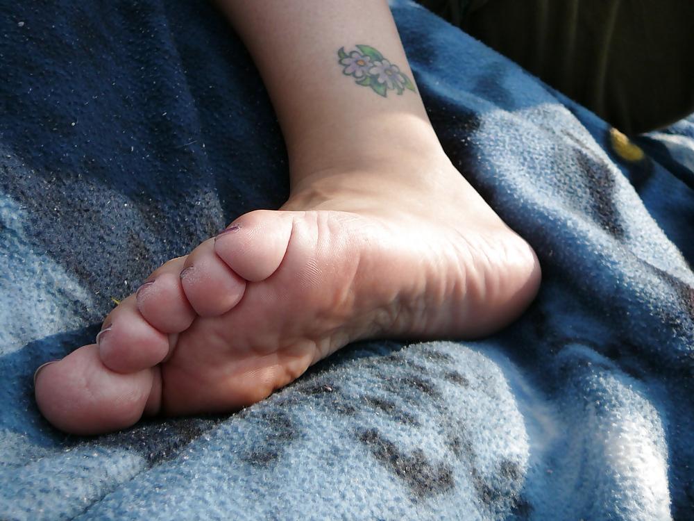 5P Queen feet