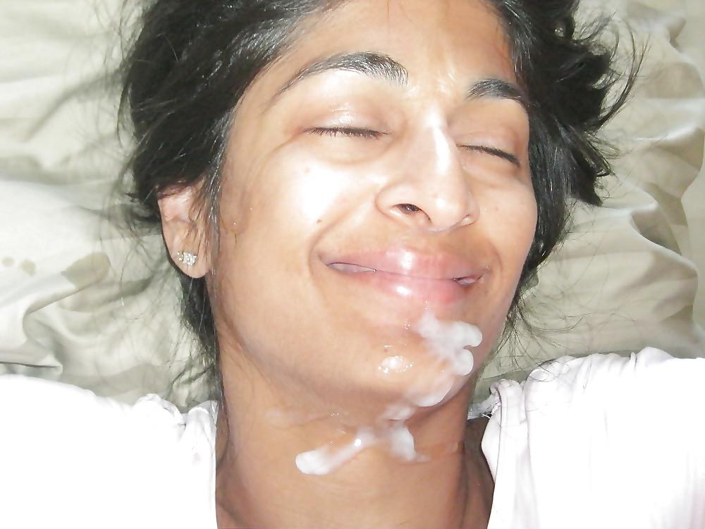 25P Cum On That Indian Bitch's Fucking Face!