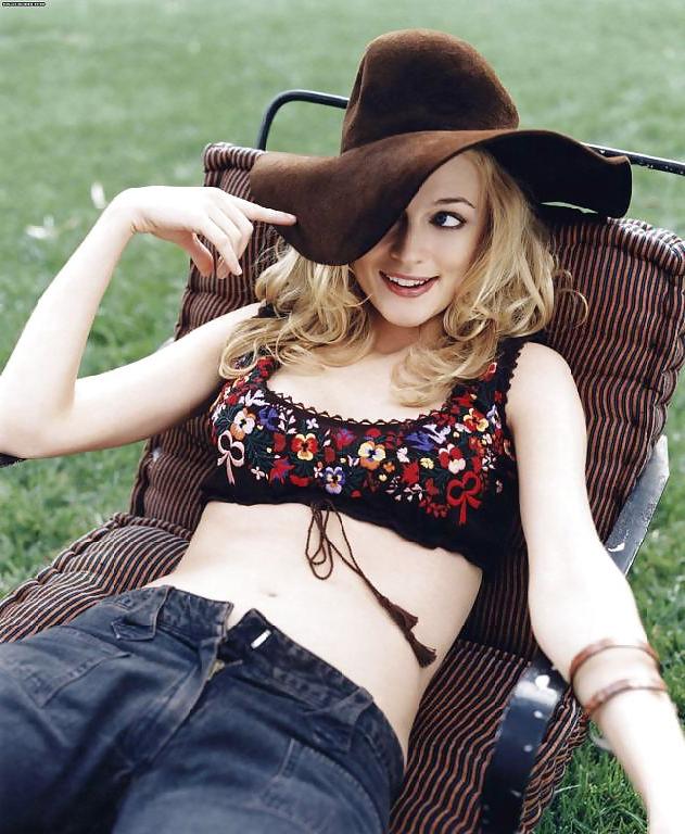 20P Female Celebs - More old time milky goodness