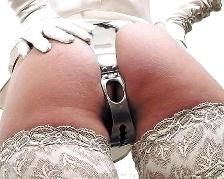 15P Chastity Belt