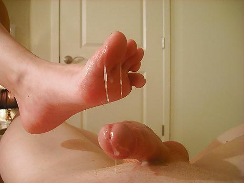 22P Teen and Cum Feet