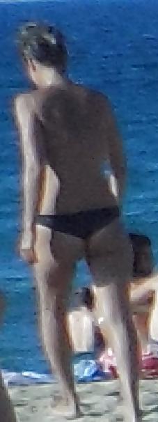21P Topless vive les vacances
