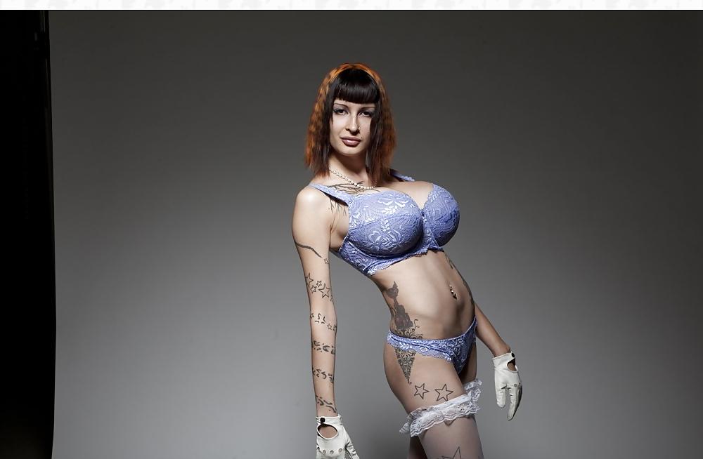 22P Ariane: Fake Tit Goddess!