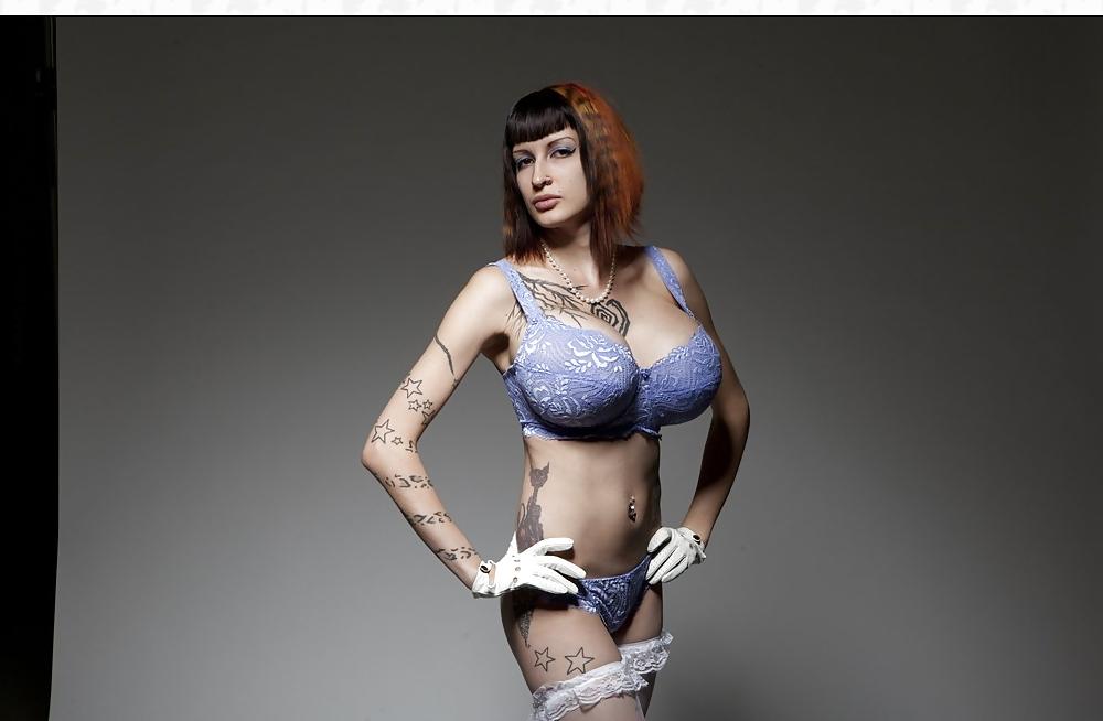 22P Ariane: Fake Tit Goddess!