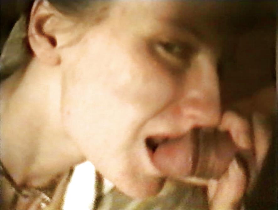 8P SAG - Sexy Bitch Enjoys Cock - Geiles Schwanzluder 02