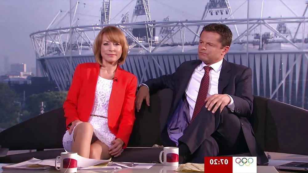 7P Sian Williams, BBC Upskirt star