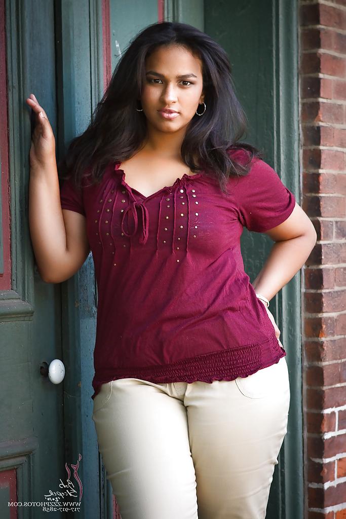 25P CURVY GIRL