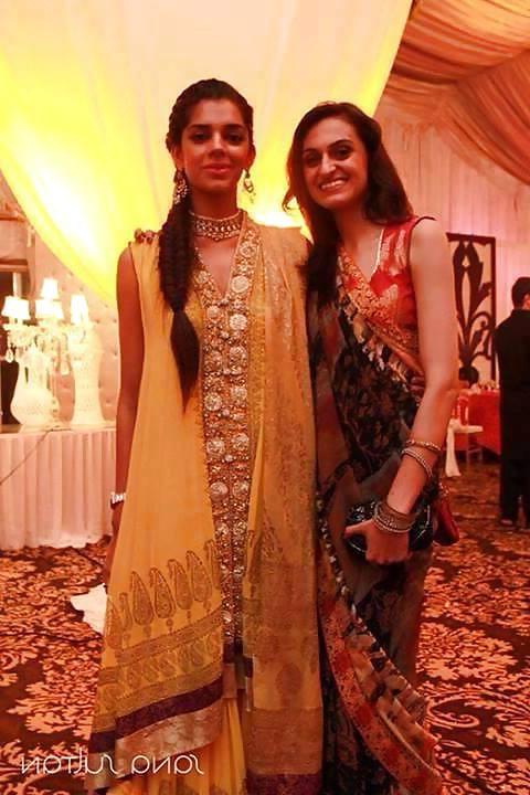 25P Paki hot mouth fucking bitch sanam saeed