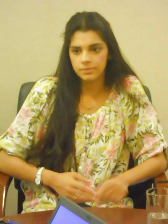 25P Paki hot mouth fucking bitch sanam saeed