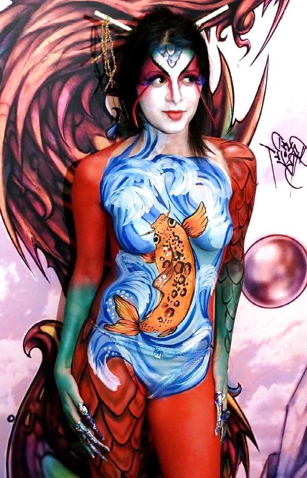 22P Body art
