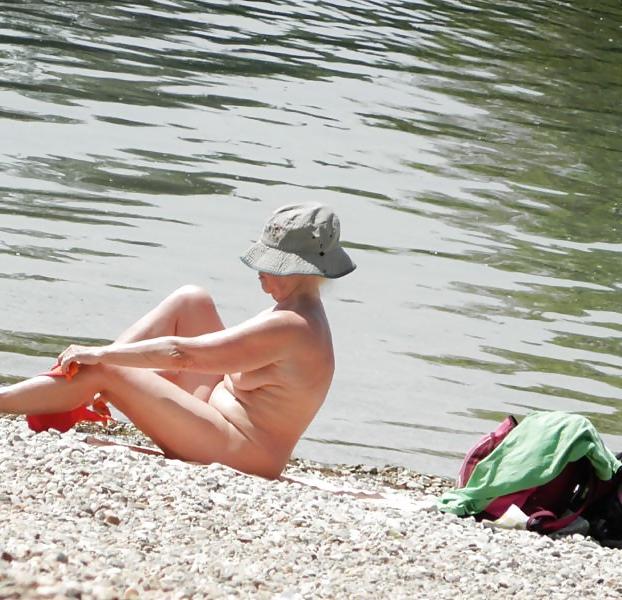 17P Your granny topless?