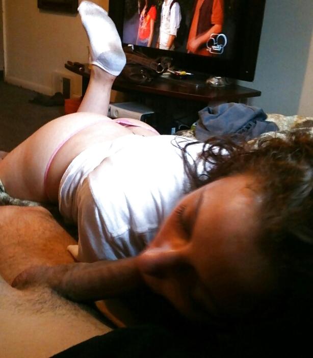 25P Wife ass and feet 